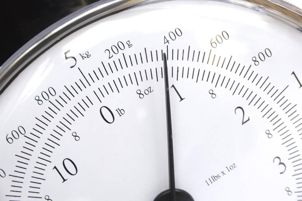 analoge Küchenwaage