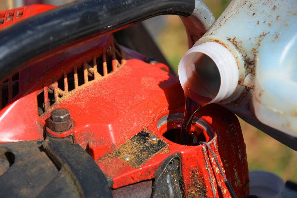motorsäge kettensäge motoröl
