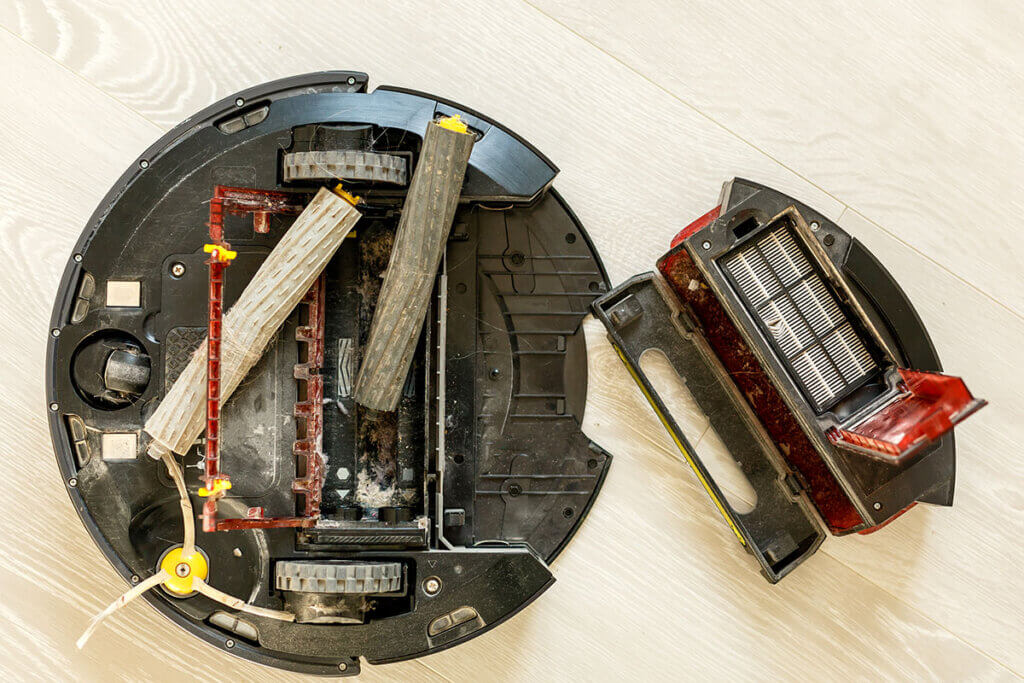 Rollen von Saug-Wisch-Roboter werden getauscht